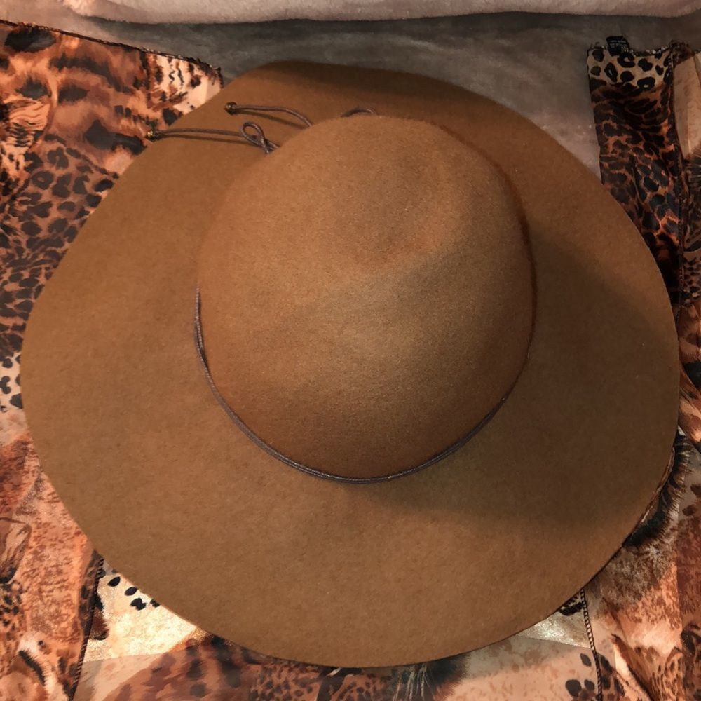Wool Felt Brown Floppy Wide Brim Hat with waxed braided tie and brass charms - Picture 5 of 9